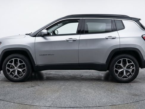 Used 2025 Jeep Compass Limited AWD/4WD image 5