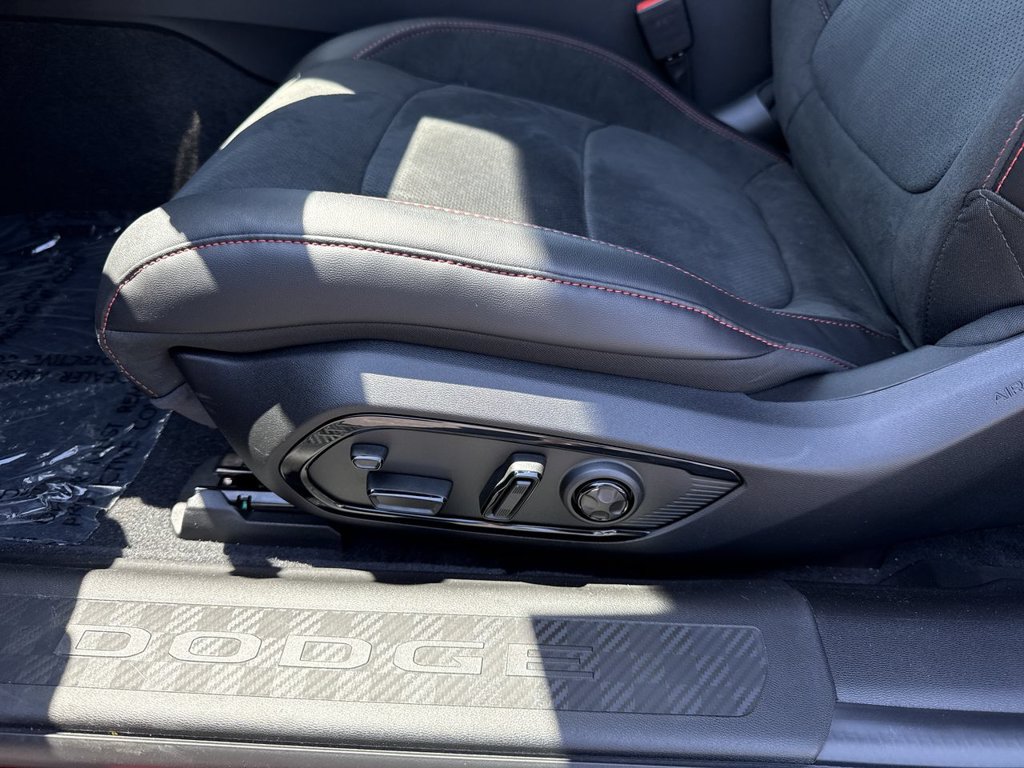 New 2026 Dodge Charger R/T w/ Performance Handling Group AWD/4WD image 22