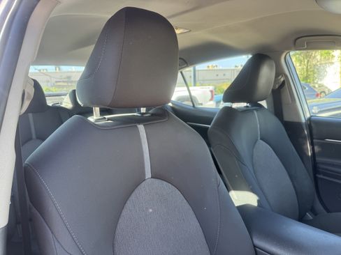 Certified 2021 Toyota Camry LE FWD image 29