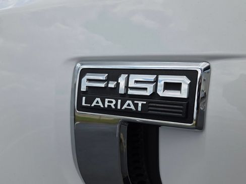 Used 2022 Ford F150 Lariat w/ Max Trailer Tow Package AWD/4WD image 3