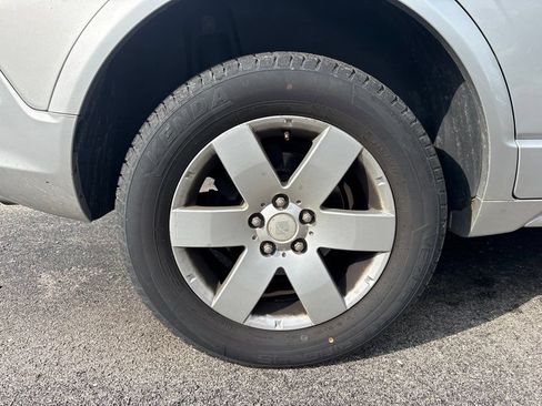 Used 2009 Saturn Vue XR FWD image 6