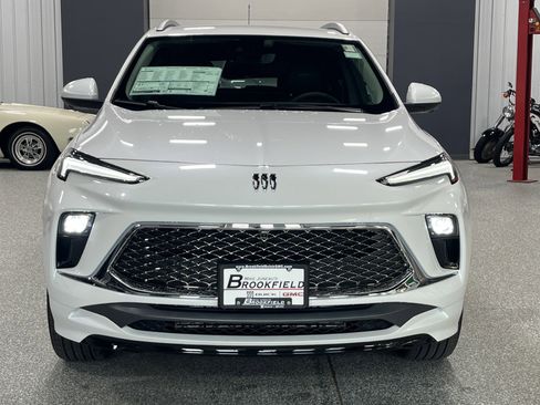 New 2026 Buick Encore GX Avenir w/ Avenir Technology Package AWD/4WD image 7