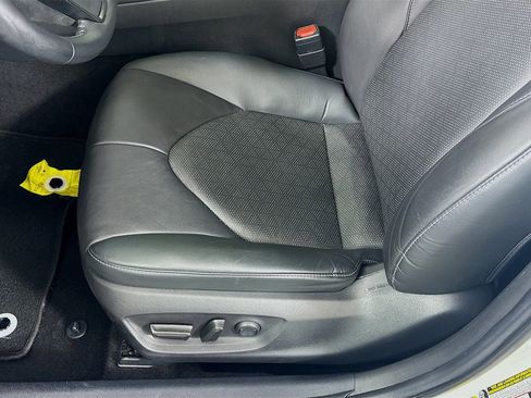 Used 2021 Toyota Camry XSE w/ Cold Weather Package image 19