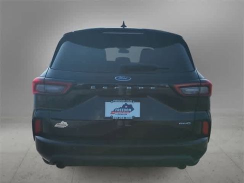Used 2024 Ford Escape ST-Line image 7