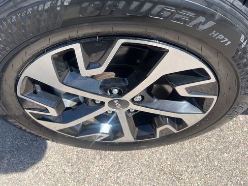 Certified 2023 Kia Sportage EX image 43