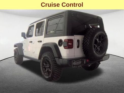 Used 2022 Jeep Wrangler Unlimited Sport AWD/4WD image 8