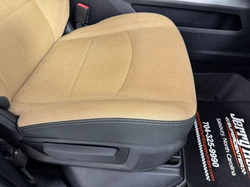 Used 2021 RAM 2500 Big Horn w/ Level 1 Equipment Group image 39