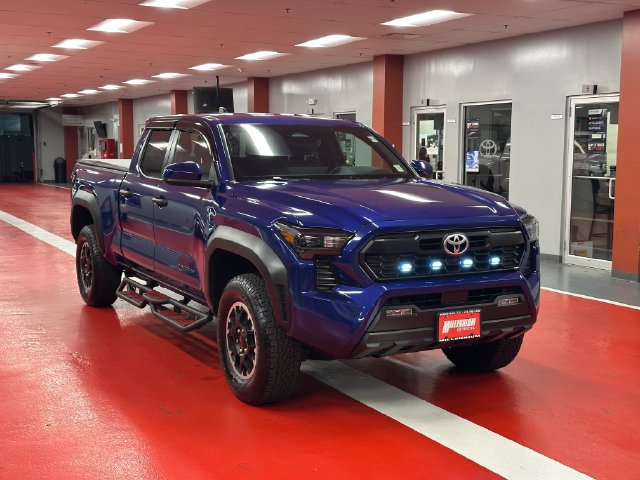Used 2024 Toyota Tacoma TRD Off-Road AWD/4WD image 2