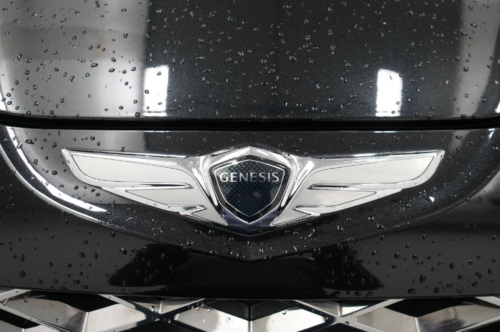 Used 2023 Genesis GV80 3.5T w/ Prestige Package AWD/4WD image 12