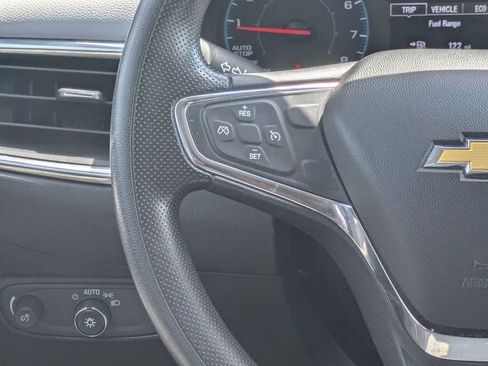 Used 2019 Chevrolet Equinox LS w/ LS Convenience Package FWD image 13
