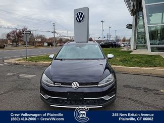 Used 2018 Volkswagen Golf Alltrack SE video 2