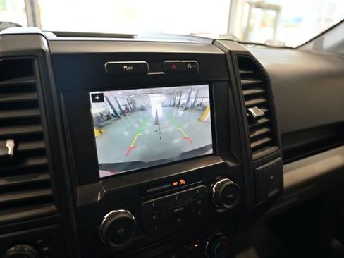 Used 2018 Ford F150 XL w/ Equipment Group 101A Mid AWD/4WD image 16