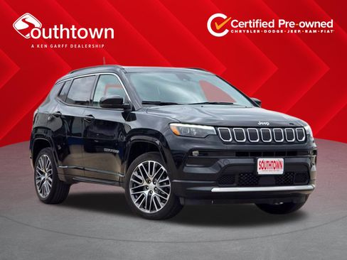 Certified 2022 Jeep Compass Limited w/ Elite Group AWD/4WD image 1