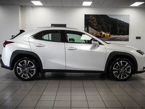Certified 2025 Lexus UX 300h FWD image 5