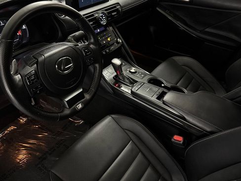 Used 2024 Lexus IS 350 F Sport image 4