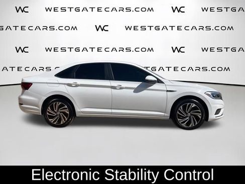 Used 2020 Volkswagen Jetta SEL Premium FWD image 5