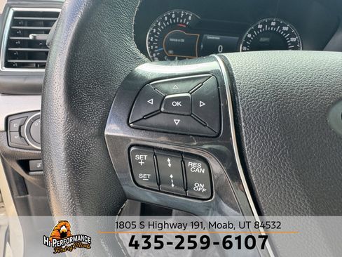 Used 2018 Ford Explorer Platinum image 21