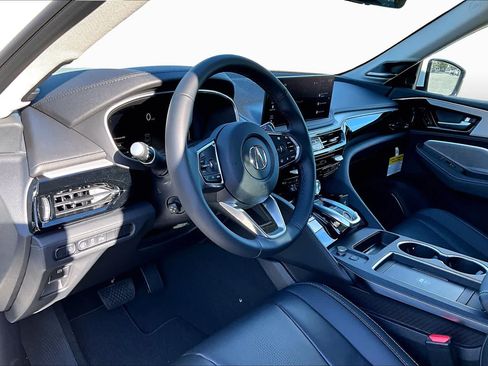 Certified 2026 Acura MDX FWD w/ Technology Package image 8