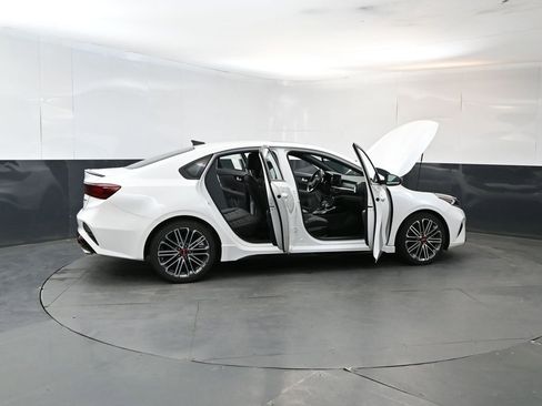 Used 2023 Kia Forte GT w/ GT2 Package FWD image 26