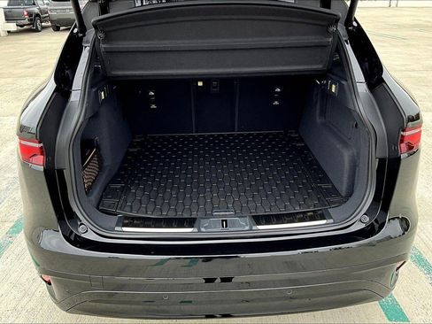 New 2026 Jaguar F-PACE R-Dynamic S image 12