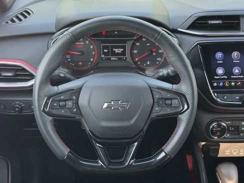 Used 2023 Chevrolet TrailBlazer RS w/ Convenience Package FWD image 18