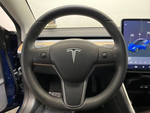 Used 2020 Tesla Model 3 Long Range AWD/4WD image 6