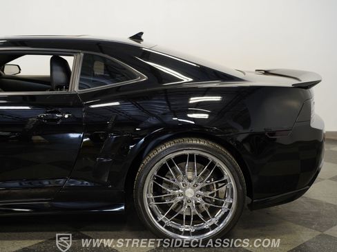 Used 2010 Chevrolet Camaro SS w/ RS Package RWD image 25