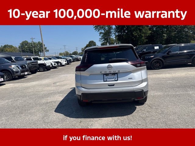 Used 2025 Nissan Rogue SV AWD/4WD image 14