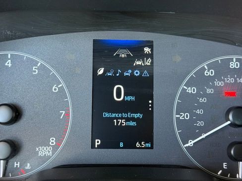 Certified 2024 Toyota Corolla LE FWD image 25