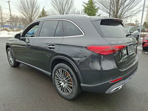 New 2025 Mercedes-Benz GLC 300 GLC 300 image 4