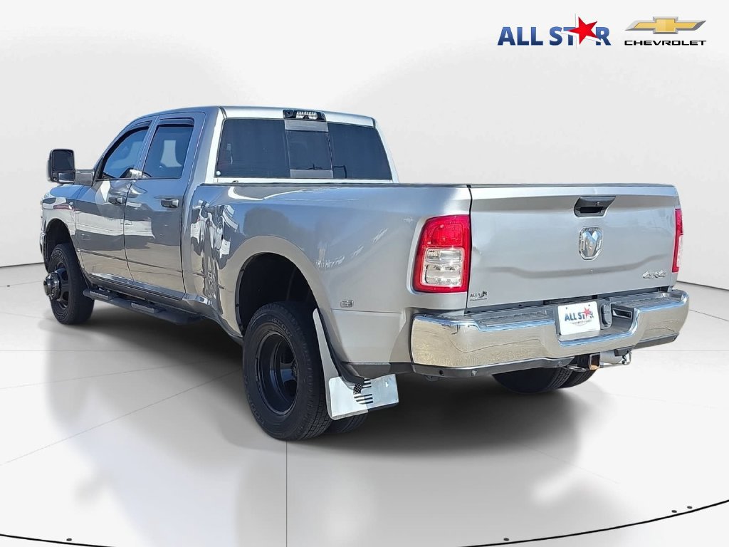 Used 2024 RAM 3500 Tradesman w/ Chrome Appearance Group AWD/4WD image 6
