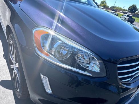 Used 2016 Volvo XC60 T5 Premier w/ Proximity Package FWD image 31