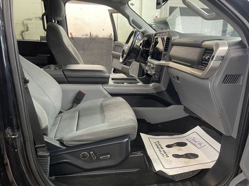 Used 2021 Ford F150 XLT w/ Equipment Group 302A High image 25