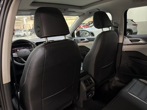 New 2026 Volkswagen Taos SEL image 19
