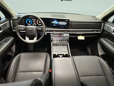 Certified 2025 Hyundai Santa Fe SEL image 21