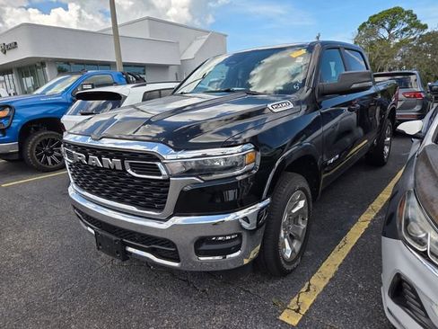 Used 2026 RAM 1500 Big Horn AWD/4WD image 3