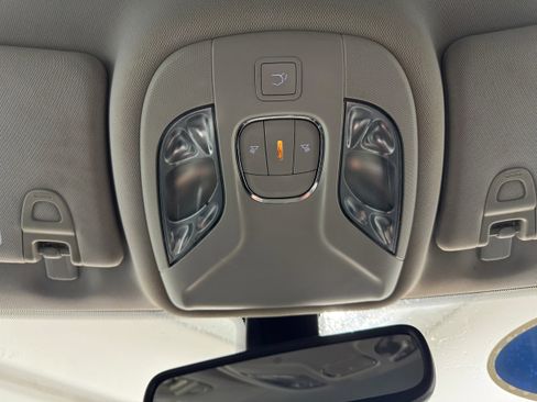 Used 2018 Jeep Compass Limited w/ Navigation Group image 20