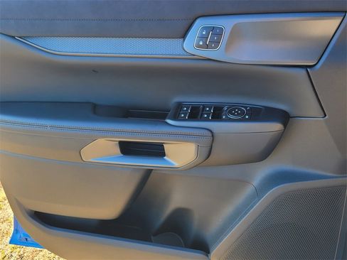 New 2025 Ford Ranger Raptor image 25