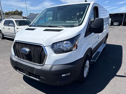 Used 2025 Ford Transit 250 Low Roof w/ Exterior Upgrade Package RWD image 2
