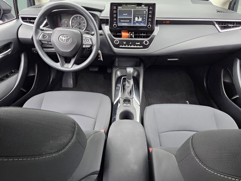 Used 2020 Toyota Corolla LE w/ Carpet Mat Package (TMS) FWD image 22