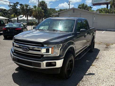 Used 2018 Ford F150 XLT RWD image 1