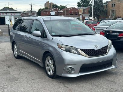 Used 2012 Toyota Sienna SE