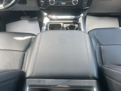 Used 2023 Ford F250 Lariat w/ Lariat Ultimate Package AWD/4WD image 20