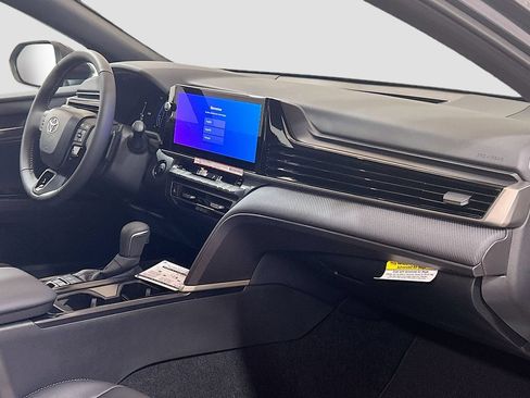 New 2026 Toyota Camry SE FWD image 25
