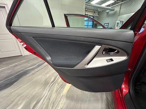 Used 2011 Toyota Camry SE w/ Fleet Convenience Pkg FWD image 45