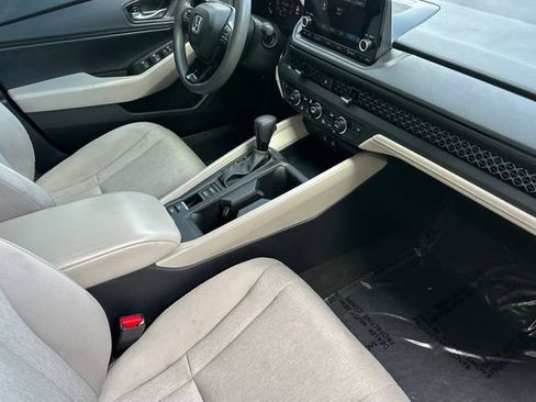 Certified 2024 Honda Accord EX image 17