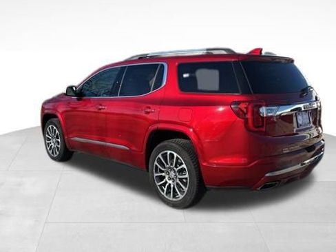 Used 2022 GMC Acadia Denali w/ Denali Ultimate Package image 5