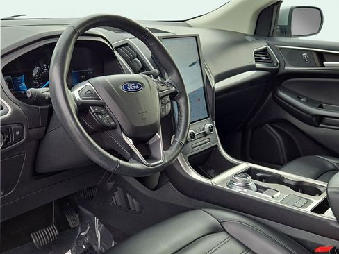Used 2023 Ford Edge SEL image 16