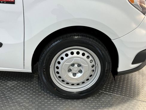 Used 2022 RAM ProMaster City Tradesman image 11