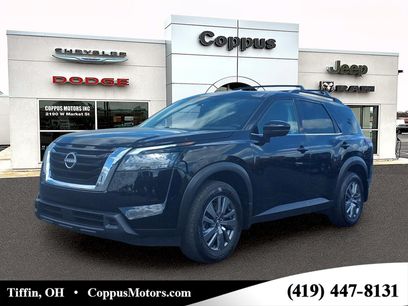 Used 2024 Nissan Pathfinder SV w/ SV Premium Package